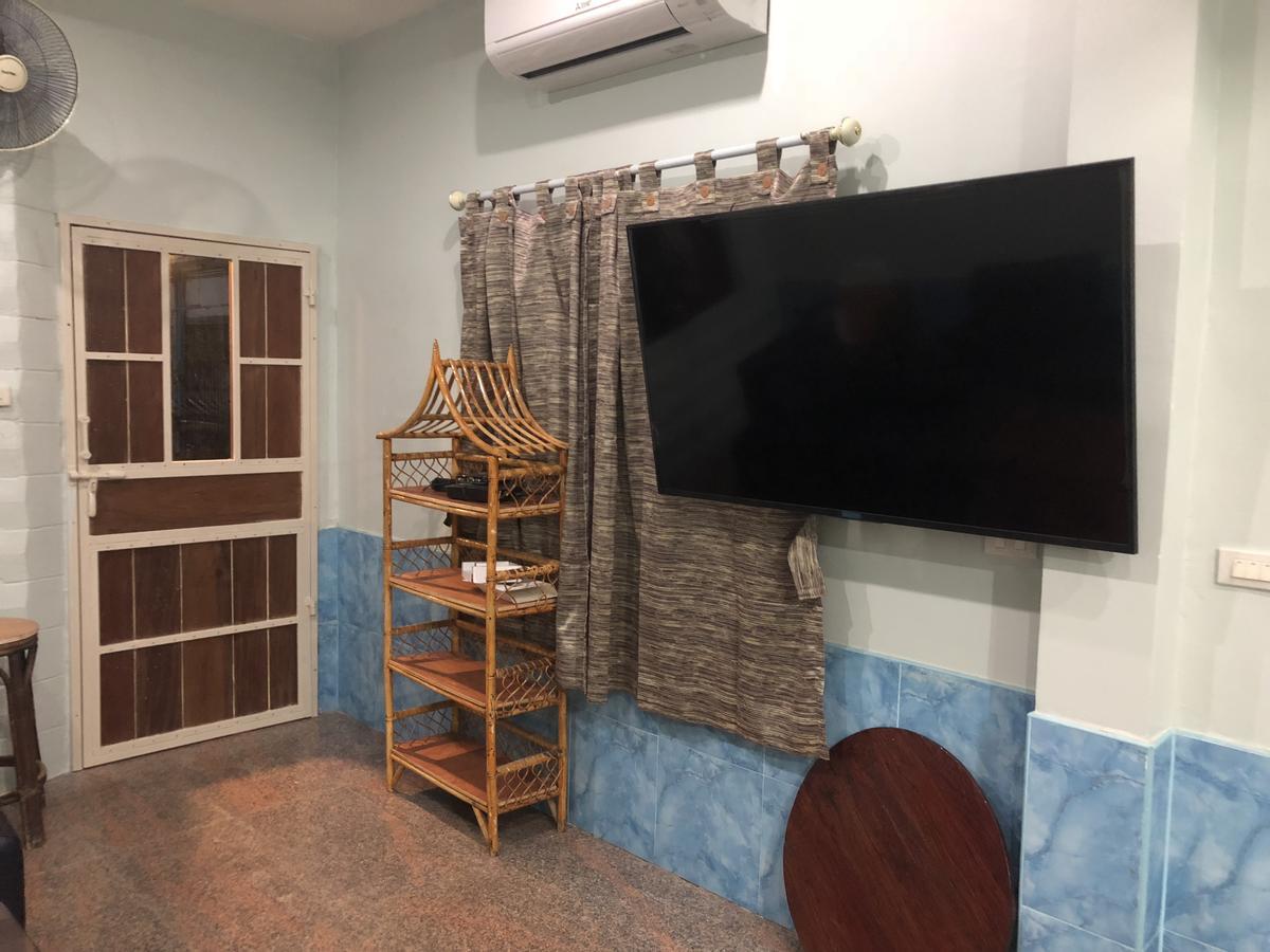 5 Minute Hostel Бангкок Экстерьер фото